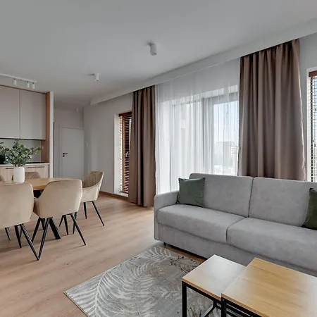 아파트 Grano - Pool, Sauna, & Parking By Downtown